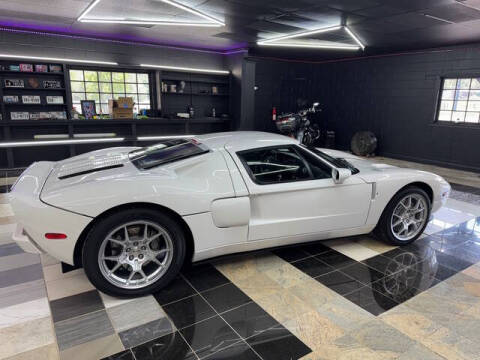 2005 Ford GT