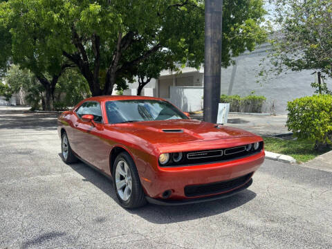 2021 Dodge Challenger SXT