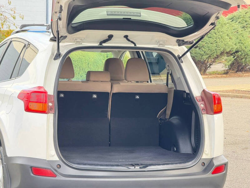 2013 Toyota RAV4 XLE