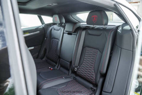 2024 Lamborghini Urus S