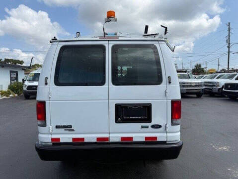 2014 Ford E-Series E-150