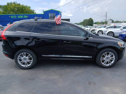 2015 Volvo XC60 T5 Drive-E Platinum