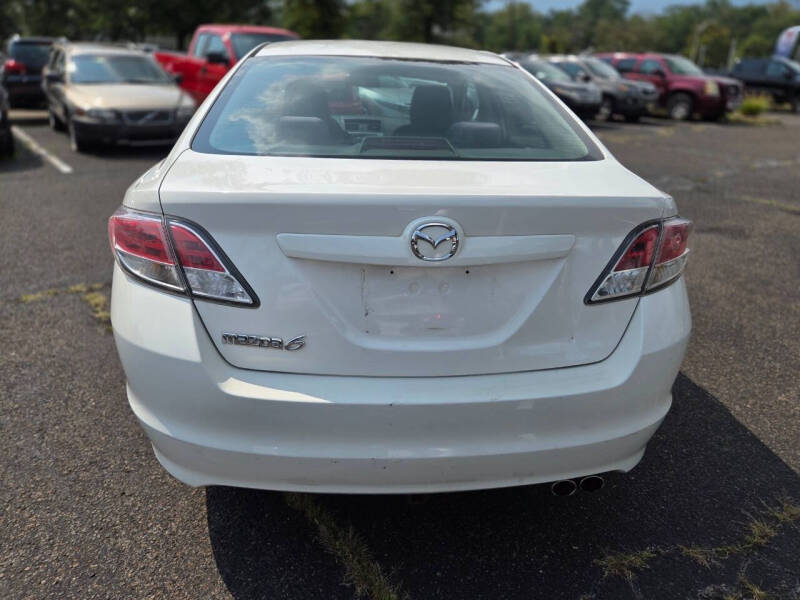2010 Mazda MAZDA6 i Touring Plus