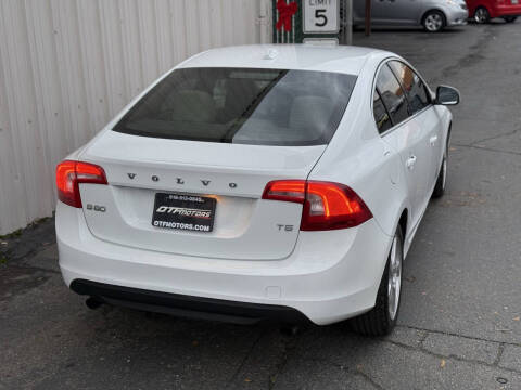 2012 Volvo S60 T5