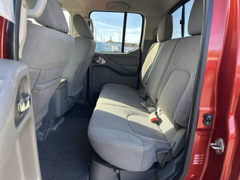 2016 Nissan Frontier SV