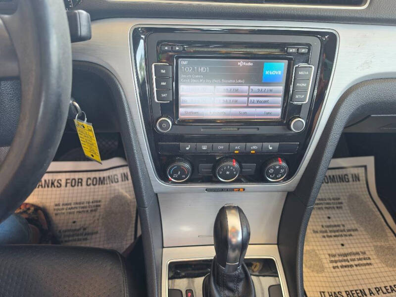 2013 Volkswagen Passat