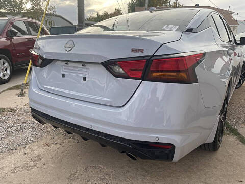 2024 Nissan Altima 2.5 SR