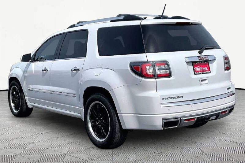2016 GMC Acadia Denali