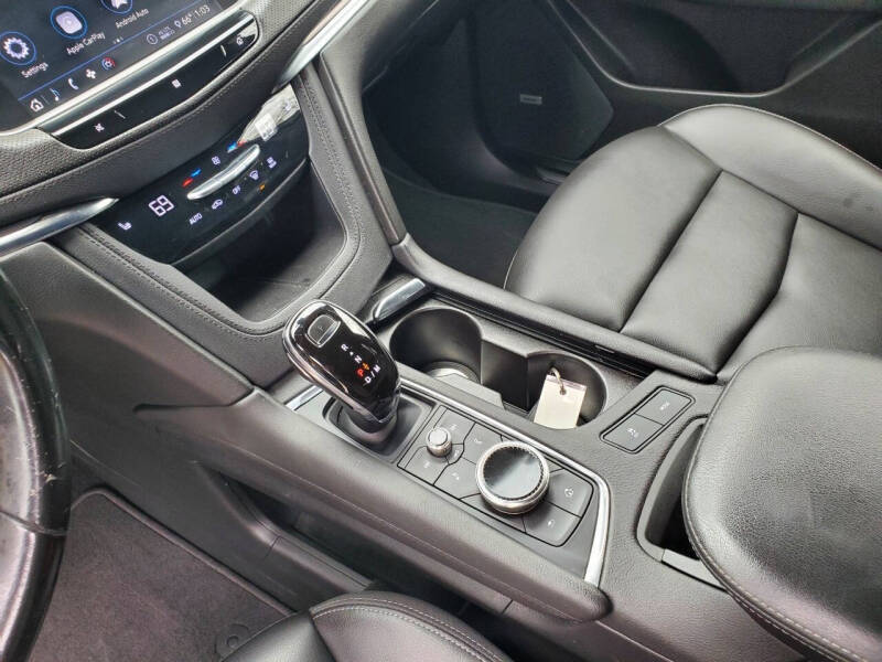 2020 Cadillac XT5 Luxury