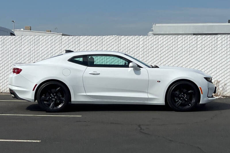 2024 Chevrolet Camaro LT