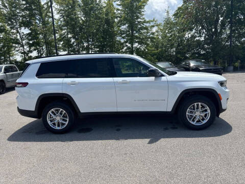 2026 Jeep Grand Cherokee L Laredo
