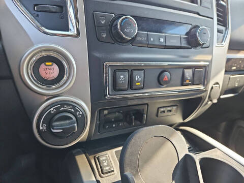 2019 Nissan Titan XD SV