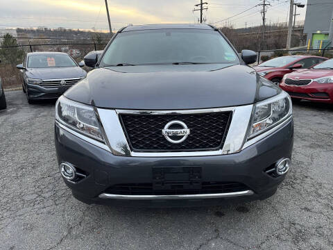 2014 Nissan Pathfinder Platinum