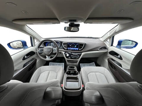 2021 Chrysler Pacifica Touring