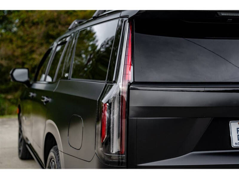 2023 Cadillac Escalade-V