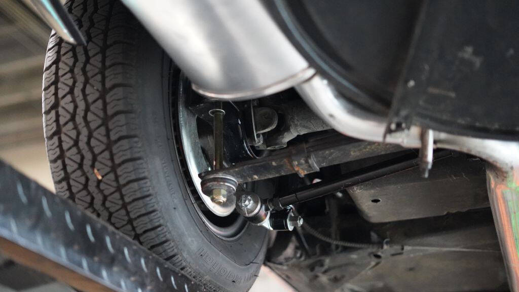 1966 Chevrolet Corvette 39