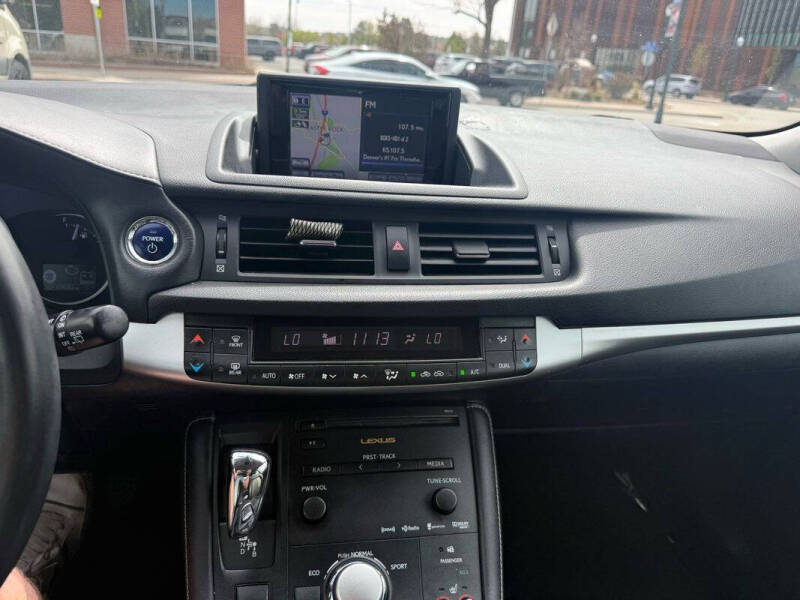 2013 Lexus CT 200h