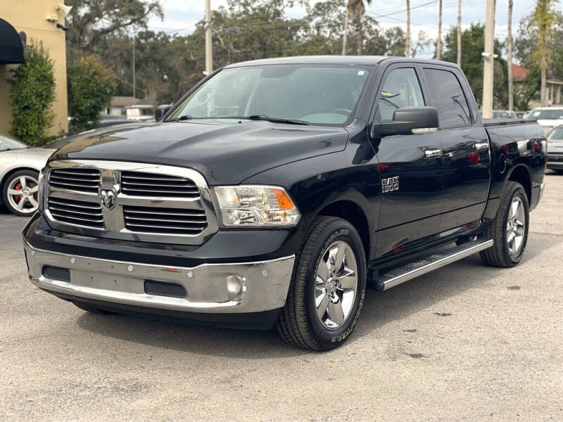 2018 RAM 1500 SLT