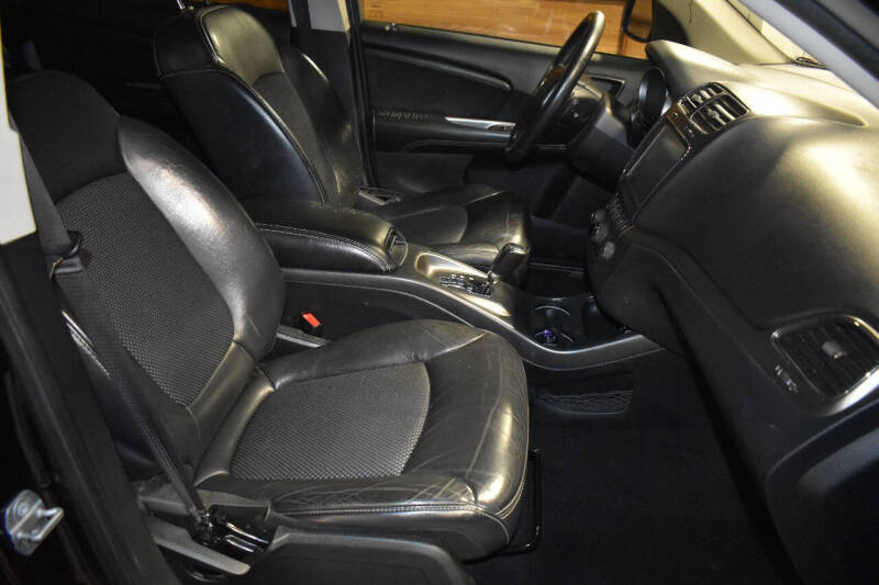 2018 Dodge Journey Crossroad