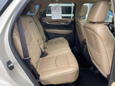 2017 Cadillac XT5 Platinum