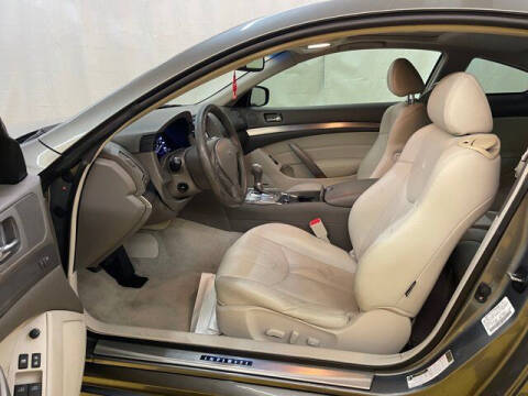 2011 Infiniti G37 Coupe Journey