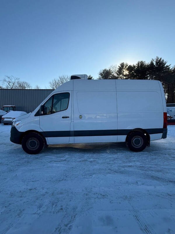 2020 Mercedes-Benz Sprinter Crew Van Base photo 6