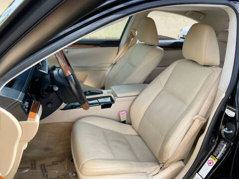 2014 Lexus ES 300h