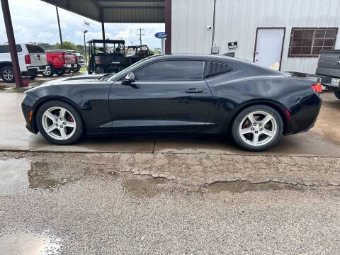 2018 Chevrolet Camaro for sale at Circle T Motors INC in Gonzales TX