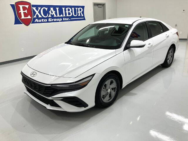 2024 Hyundai Elantra SE