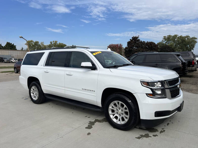 2018 Chevrolet Suburban LT