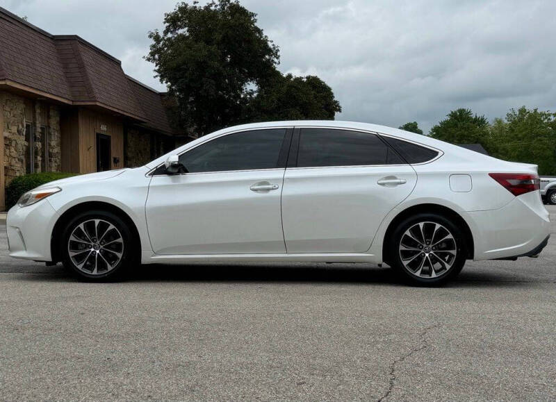 2016 Toyota Avalon XLE Plus