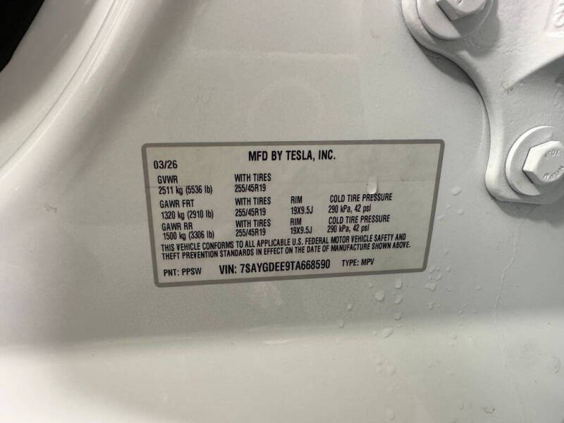 2026 Tesla Model Y Premium