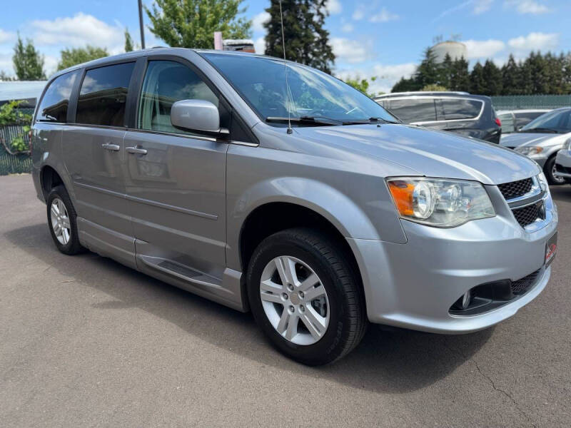 2013 Dodge Grand Caravan Crew