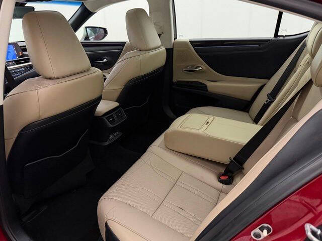 2019 Lexus ES 350