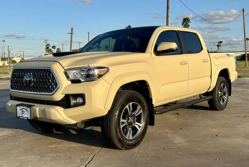 2019 Toyota Tacoma TRD Sport's photo