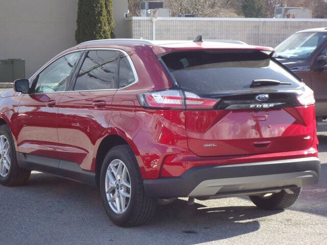 2022 Ford Edge SEL