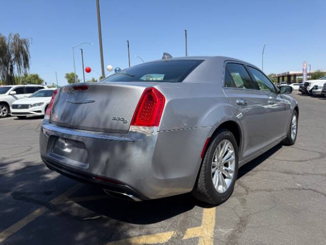 2016 Chrysler 300 C