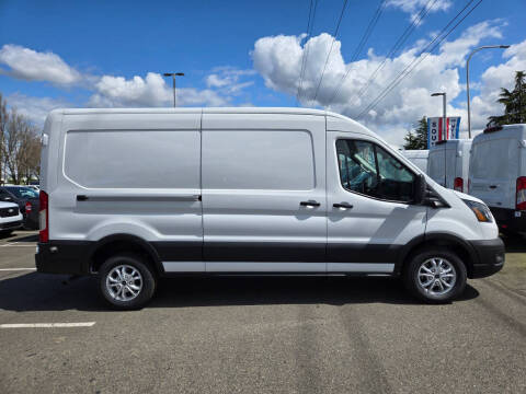 2025 Ford Transit 250