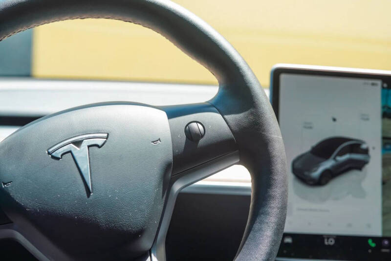 2024 Tesla Model Y Long Range