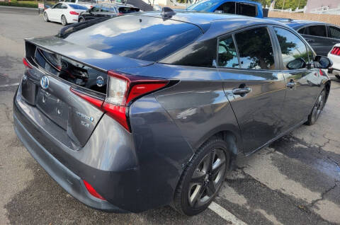 2020 Toyota Prius XLE