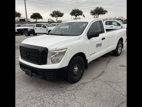 2017 Nissan Titan for sale at FREDY USED CAR SALES in Houston TX