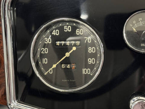 1932 Packard Deluxe 8