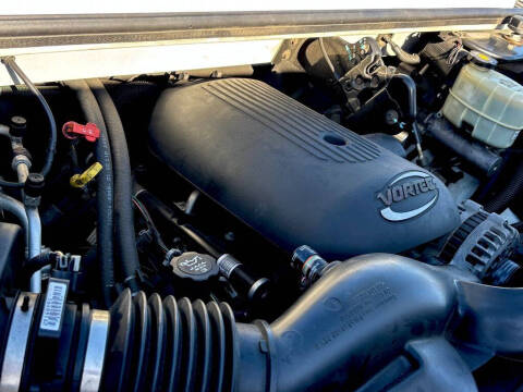 2005 HUMMER H2