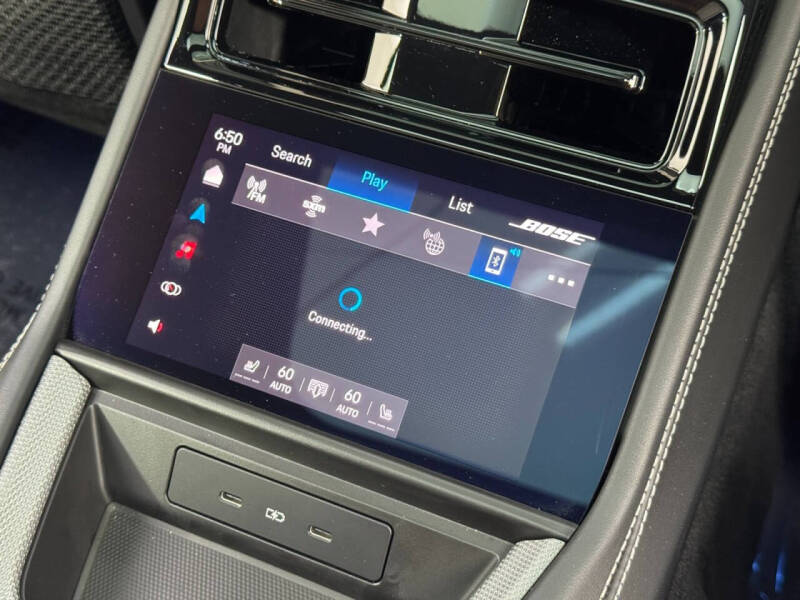 2024 Porsche Panamera 4