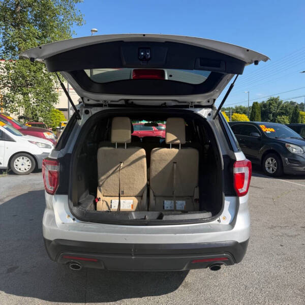 2016 Ford Explorer