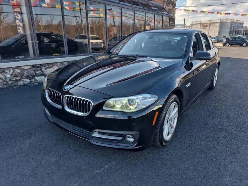 2015 BMW 5 Series 528i