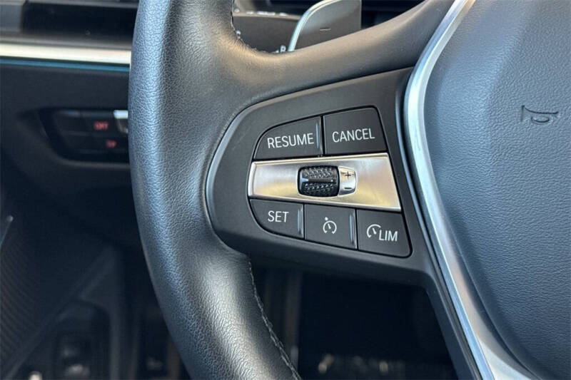 2023 BMW 3 Series 330e