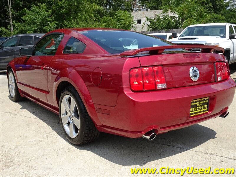 2006 Ford Mustang GT Deluxe