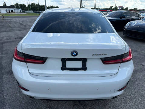 2022 BMW 3 Series 330e