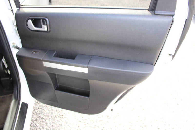 2011 Mitsubishi Endeavor SE